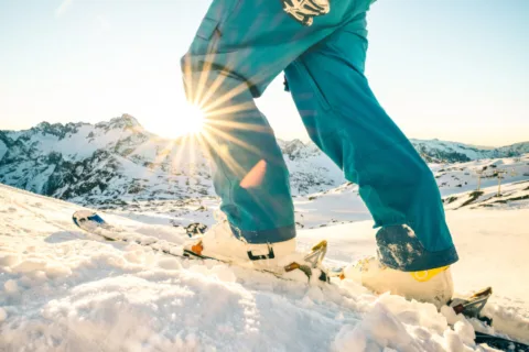 Leczenie urazów i kontuzji, snowboardzistów oraz osób lubiących zimowy aktywny wypoczynek